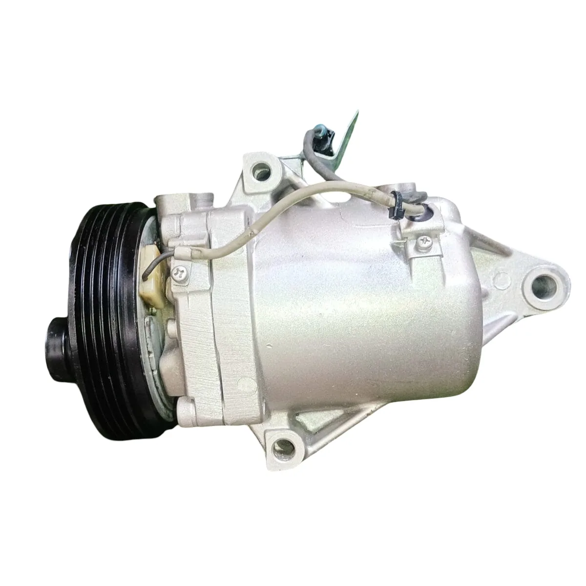 Refurbished maruti ac compressor 95200m83kc2 | ritz swift dzire zen estilo oem tested - image 2