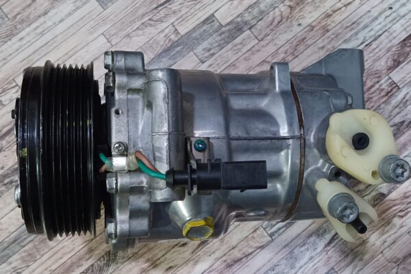 Polo vento ameo ac compressor - Image 2