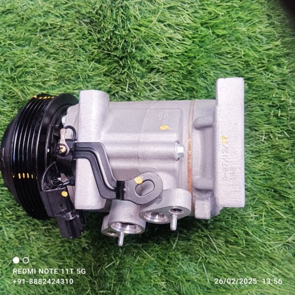 Hyundai grand i10 AC compressor - Image 2