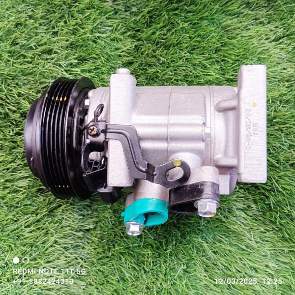 Hyundai grand i10 AC compressor - Image 4