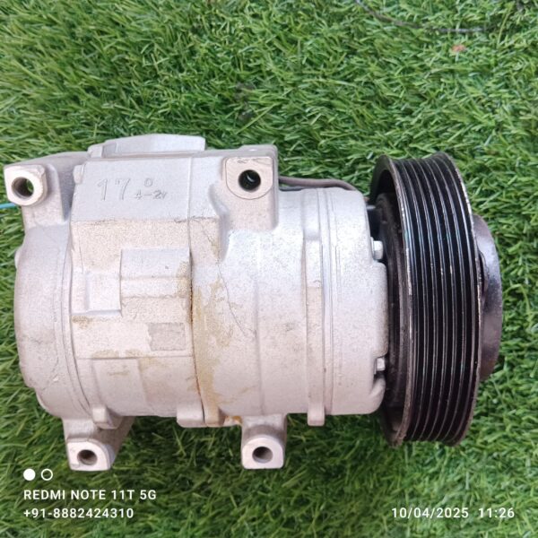 Denso AC compressor 17 number - Image 4