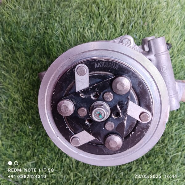 Honda city 2015 ac Compressor - Image 2